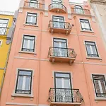 Lisbon Apartment near Marquês Pombal square